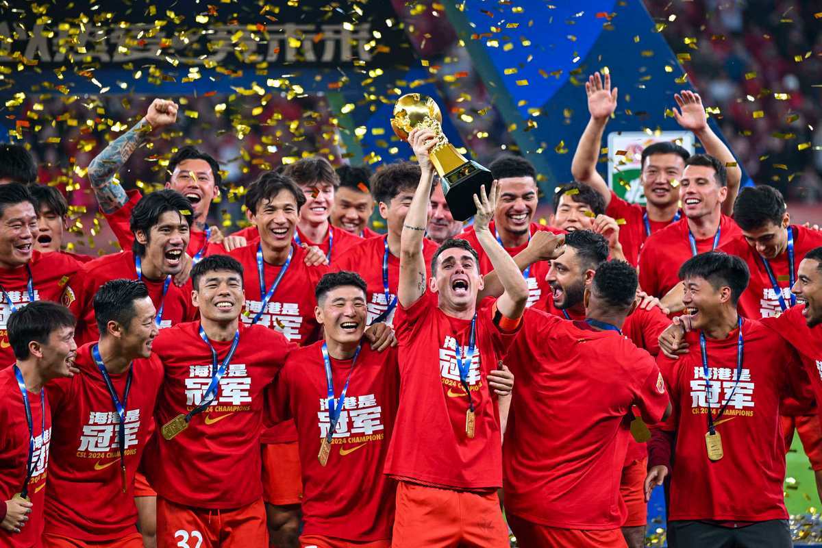 包含亚冠今晚走向成谜,塞维利亚止住颓势,压力陡增,赛程密集仍需轮换的词条 包含亚冠今晚走向成谜,塞维利亚止住颓势,压力陡增,赛程密集仍需轮换的词条